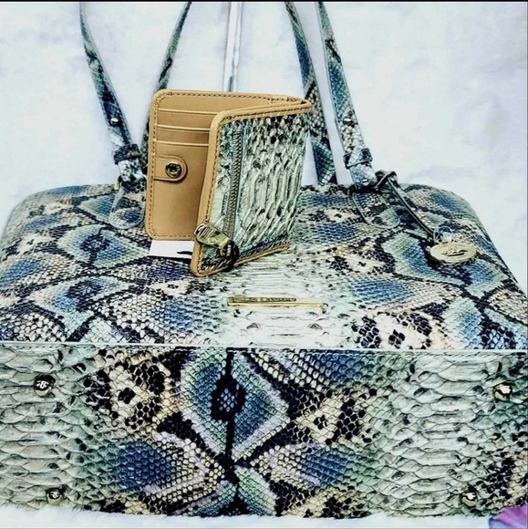 Brahmin Rare 2 PCS SET Holographic Purse bag tote handbag+ wallet NWT De… - Picture 8 of 14
